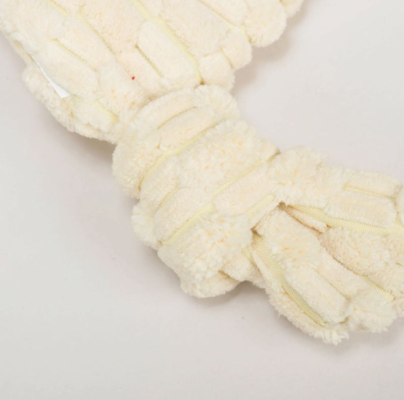 Bobbi Bunny Knottie, Flat