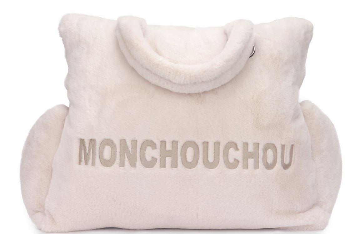 Moncarseat Fur Edition