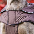 Outdoorjacke Mops & Co. – Bild 3